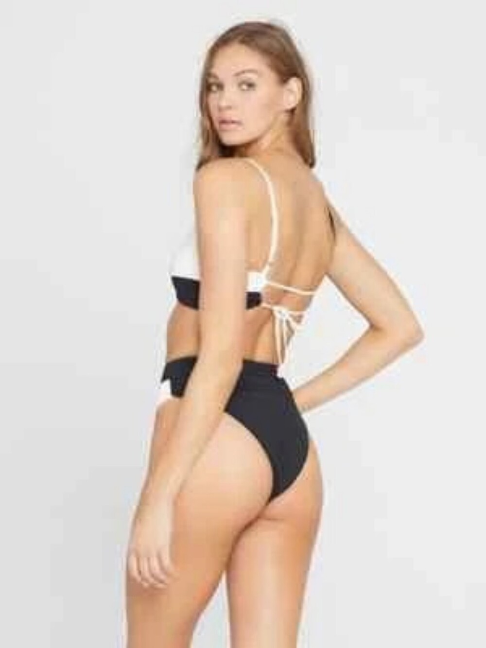 L*Space color-block bikini set black and cream - Picture 4 of 9